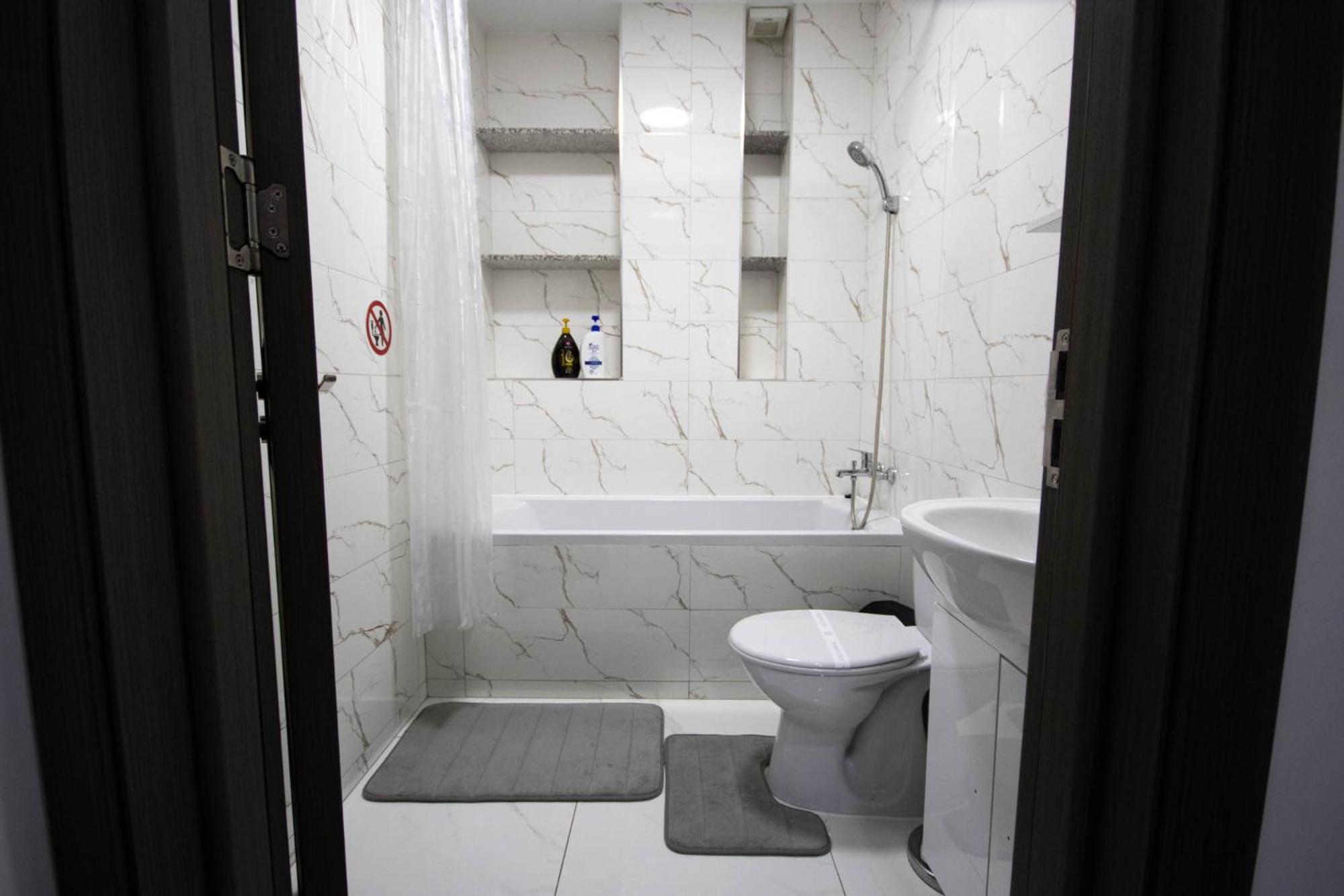 Astar Apartments - Large Rădăuţi Esterno foto