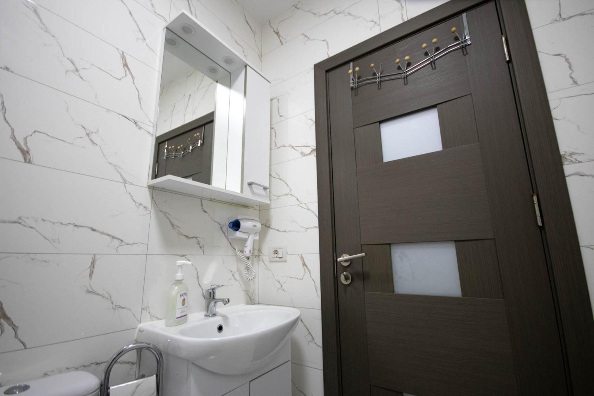 Astar Apartments - Large Rădăuţi Esterno foto